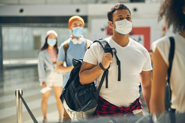 CDC Requires Face Masks on Airlines, Public Transportation