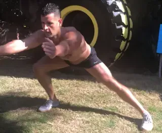 Fitness Friday: 10-Minute Bodyweight Fat Burner