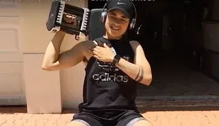 Wednesday Workout: Devon Spears Inspires FTM Community to Get Fit