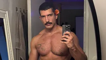 Sergio Armas Makes Lazy Workouts Look Sexy