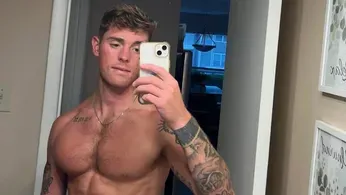 Cormac Murphy is a Stunning Solar-Powered Hottie