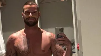 Ricky Martin Stays Hot, and Twitter Melts Down