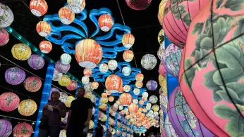 The Annual Chinese Lantern Festival in Philadelphia Is a Symbol of Summer in the City