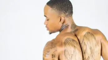 ArQuez Puts the Sizzle Inside the Spotlight