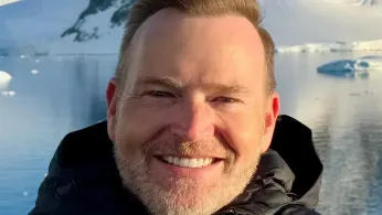 From Abuse to Love and Leadership: Calvin Bagley Shares His Journey in New Memoir ‘Hiding From the School Bus’