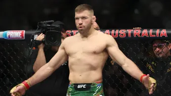 Middleweight Champ Dricus Du Plessis Puts Belt on the Line Against Khamzat Chimaev at UFC 319