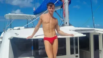 Max Rushton Has All Hands on Deck