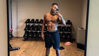 Stylish, Sexy Carter Gregory is Music to our Thirst