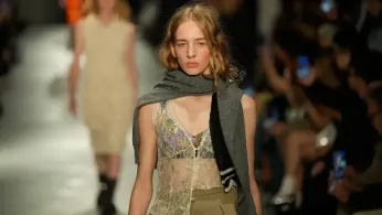 Alessandro Dell'acqua's No. 21 Collection Brings Lightness to Heavy Times