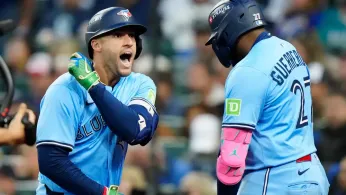 Springer and Guerrero Deliver for Toronto in Game 3 of the AL Championship Series