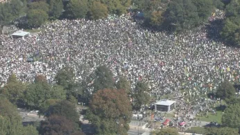 10 Effective Things Citizens Can Do to Make Change in Addition to Attending a Protest