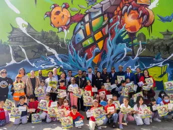 CA vs Hate unveils 1st mural in Oakland