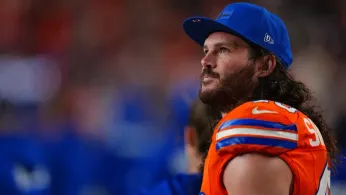 Less Than 3 Weeks After Cancer Surgery, Broncos' Alex Singleton Is Back in the Game